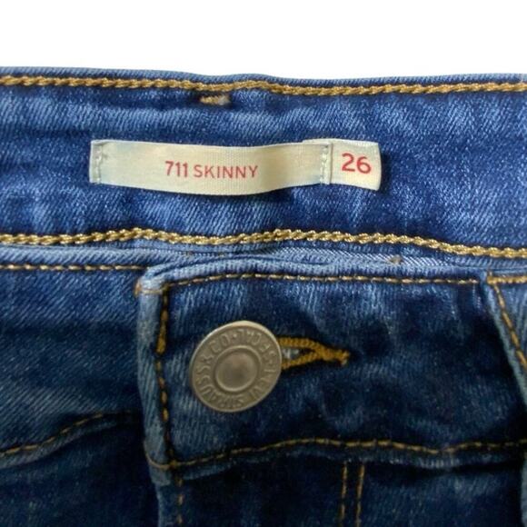 Levis 711 Red Tab Jeans Womens 26 Mid Rise Skinny Stretch Pockets Mid Wash Denim - Picture 10 of 12